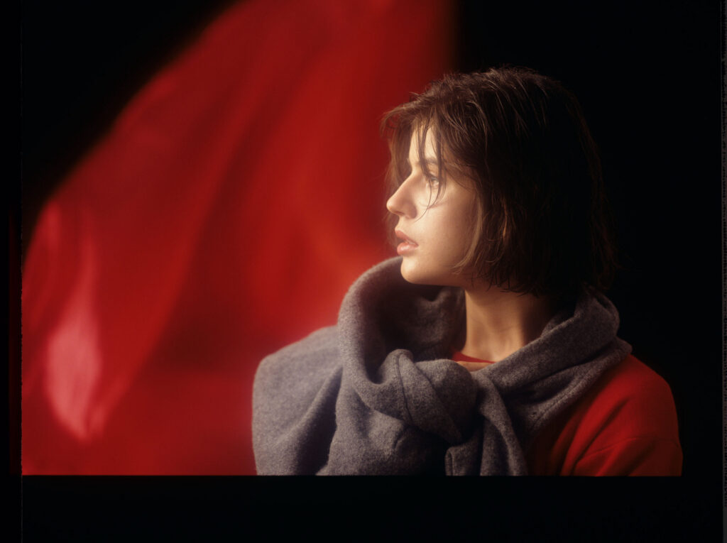 The main character of the movie Valentine (Irène Jacob).