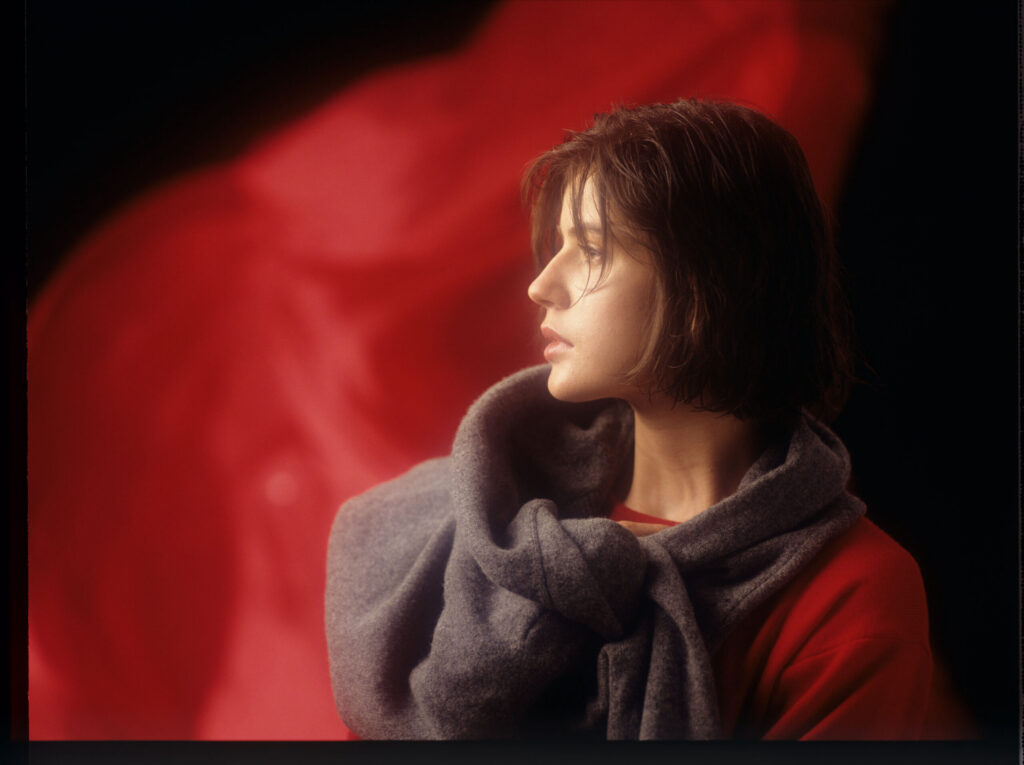 The main character of the movie Valentine (Irène Jacob).