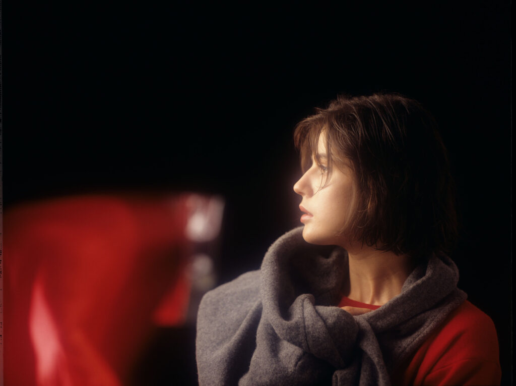 Główna bohaterka filmu Valentine (Irène Jacob).