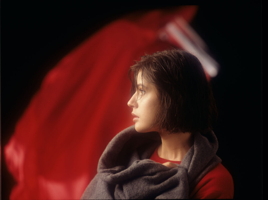 Główna bohaterka filmu Valentine (Irène Jacob).