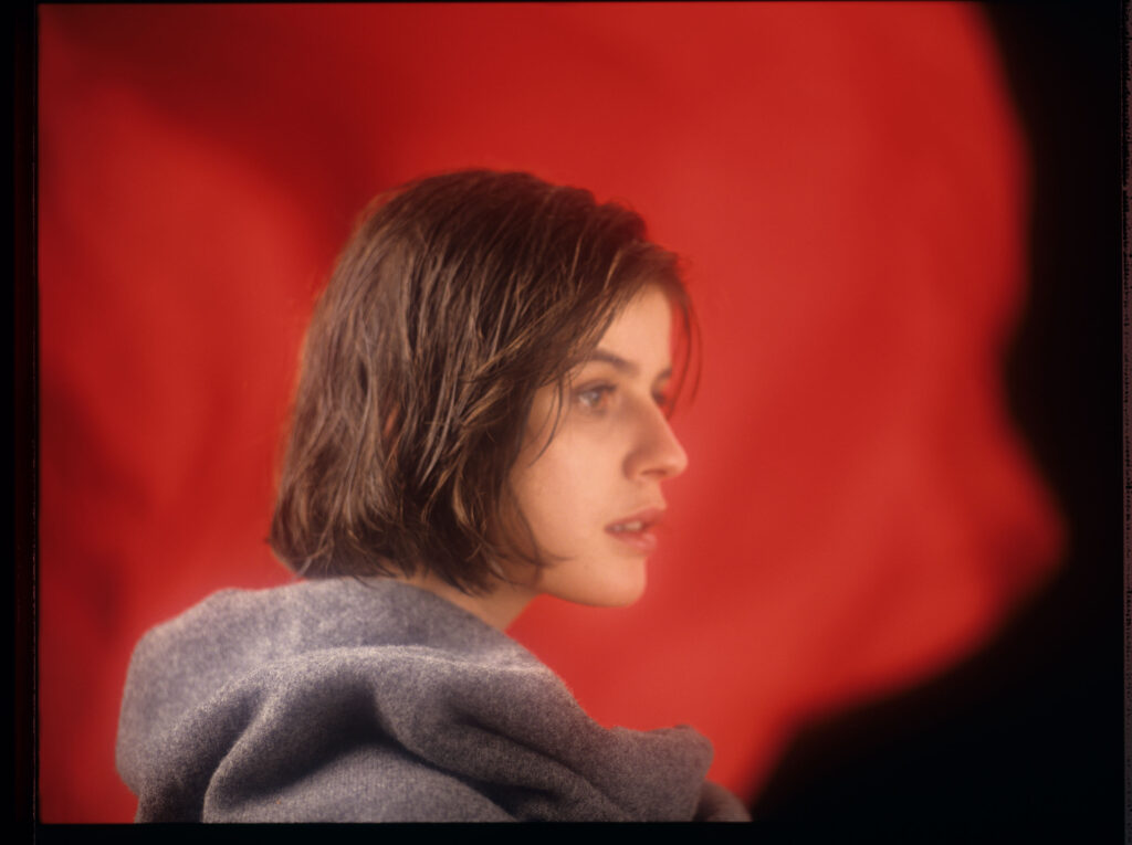 Główna bohaterka filmu Valentine (Irène Jacob).