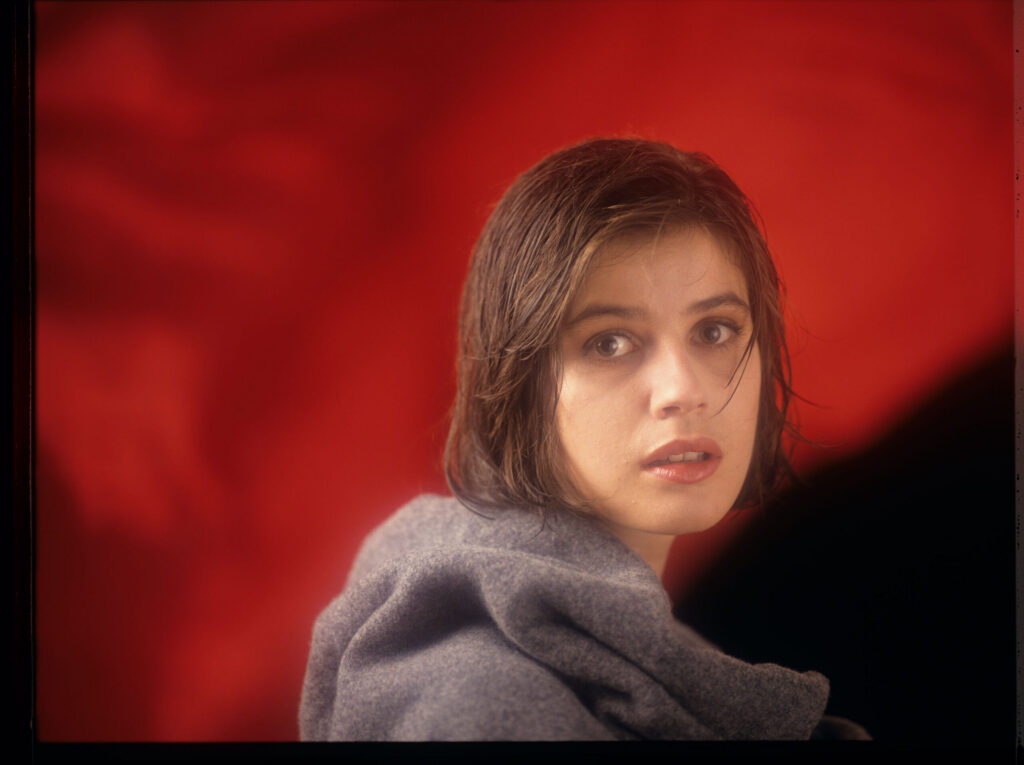 The main character of the movie Valentine (Irène Jacob).