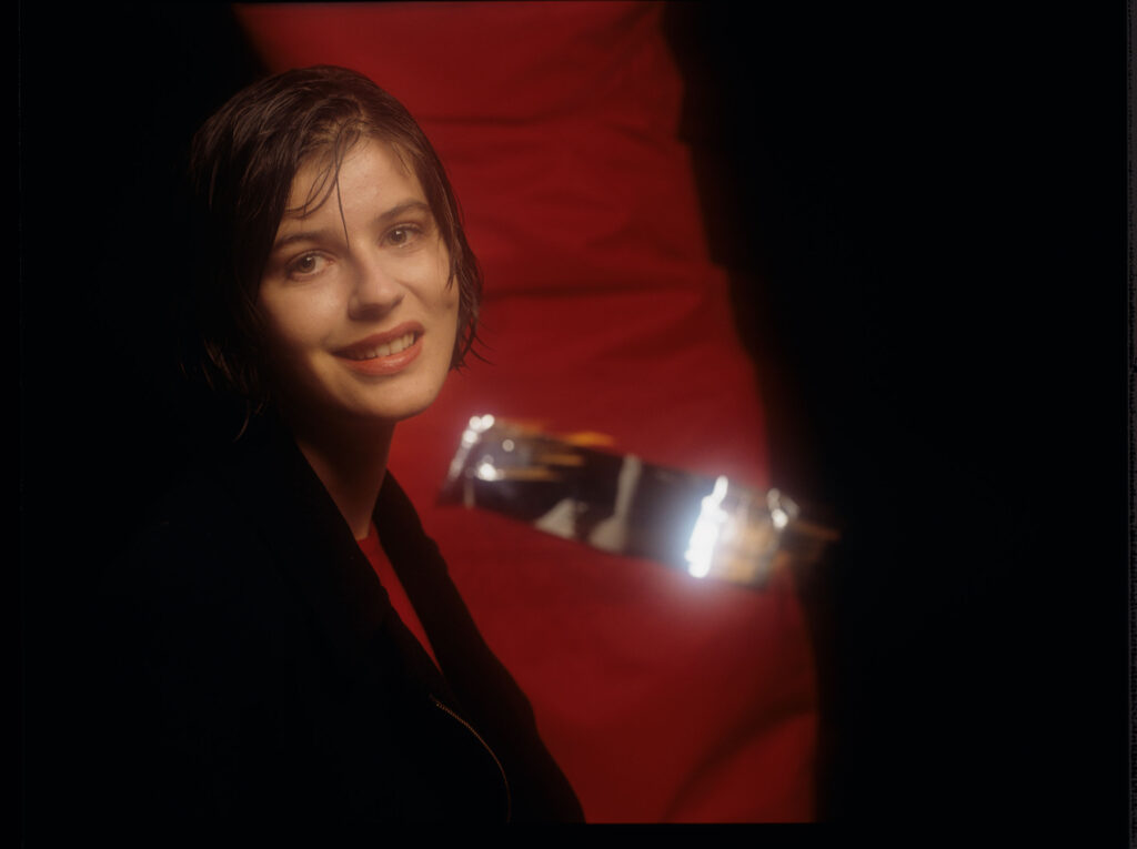 Główna bohaterka filmu Valentine (Irène Jacob).