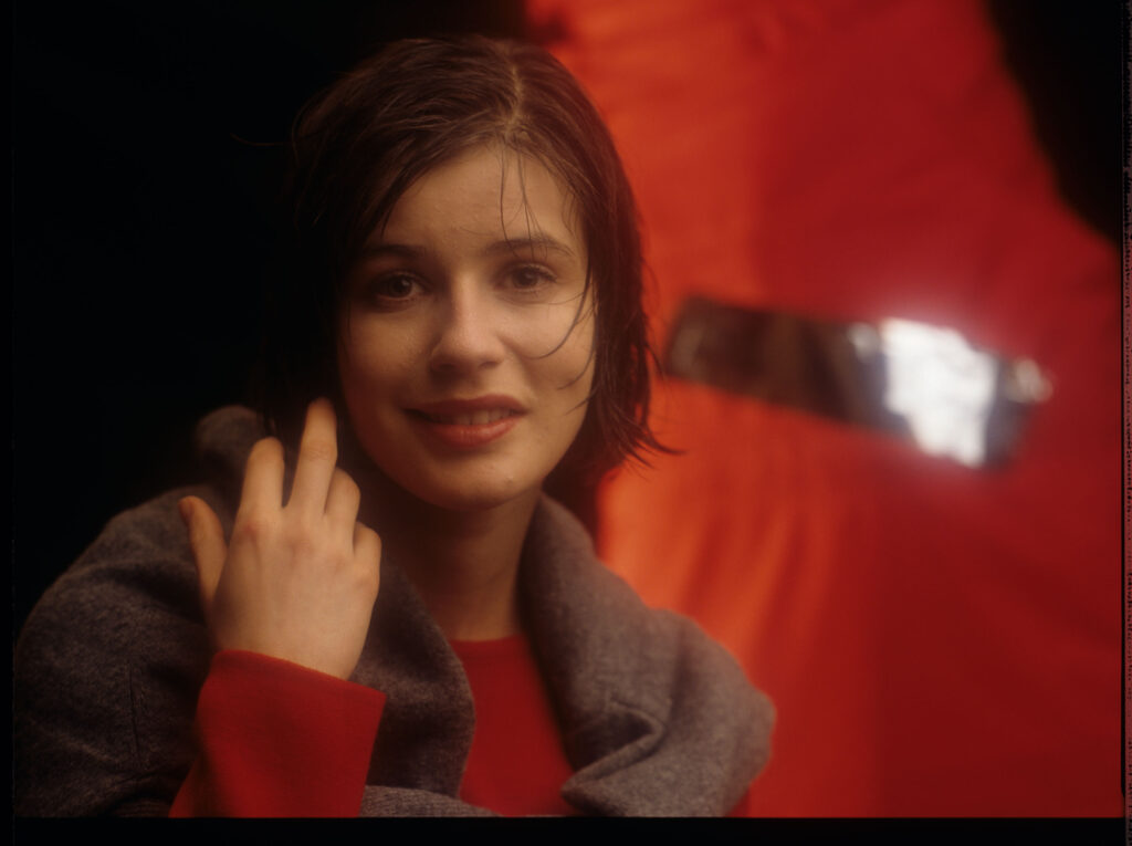 Główna bohaterka filmu Valentine (Irène Jacob).