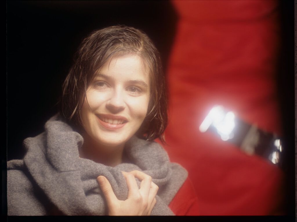 Główna bohaterka filmu Valentine (Irène Jacob).