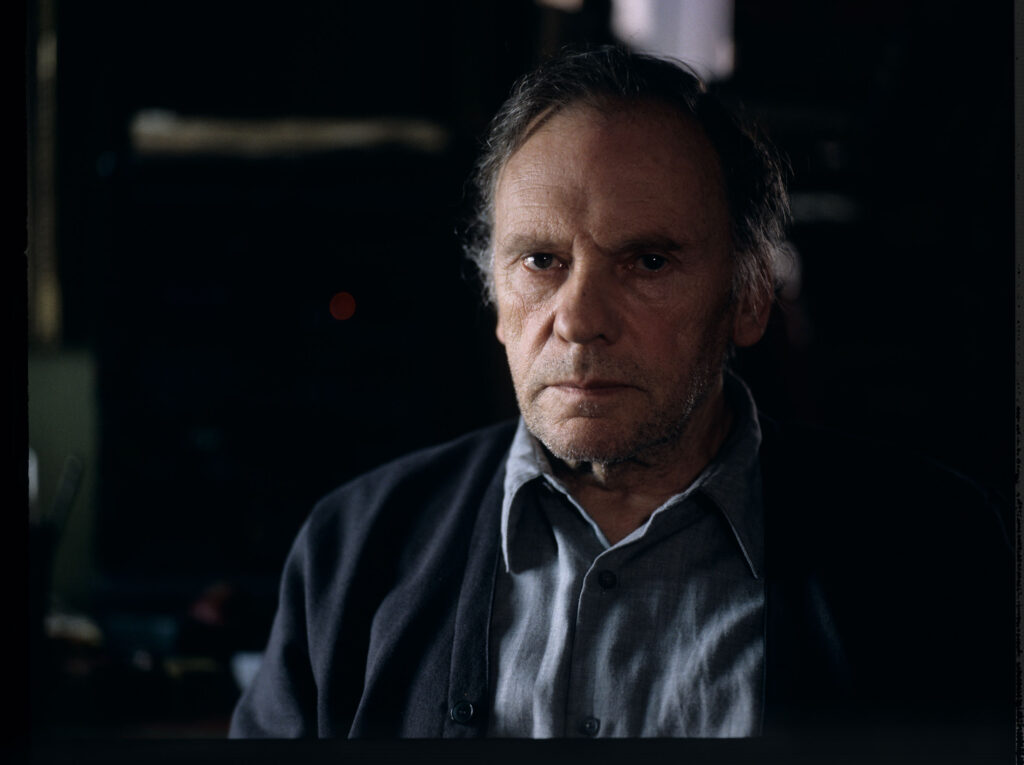 Emerytowany sędzia Joseph Kern (Jean-Louis Trintignant).