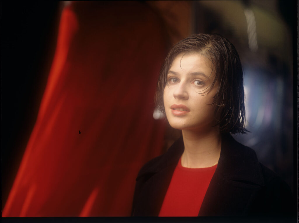 Główna bohaterka filmu Valentine (Irène Jacob).
