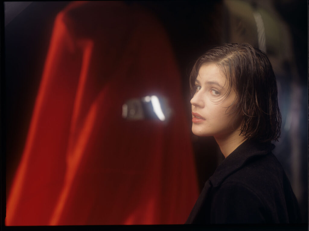 Główna bohaterka filmu Valentine (Irène Jacob).