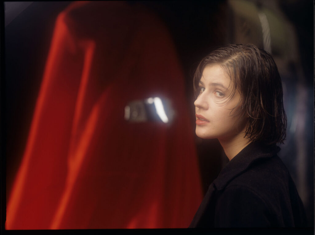 The main character of the movie Valentine (Irène Jacob).