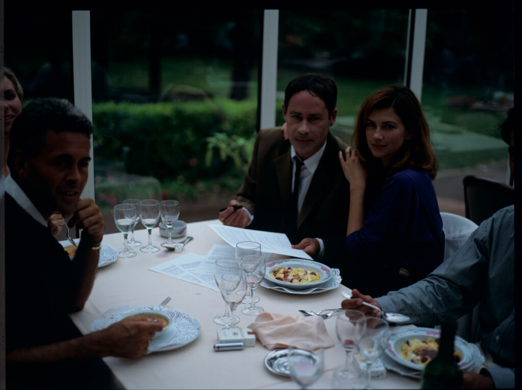 Patrice de Courcy (Hugues Quester) with her lover Sandrine (Florence Pernel).