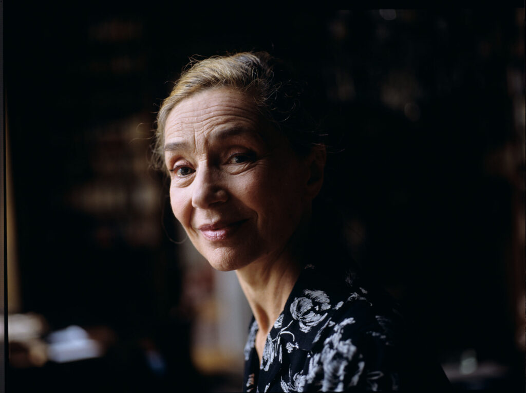 Julie’s mother (Emmanuelle Riva) in a nursing home.