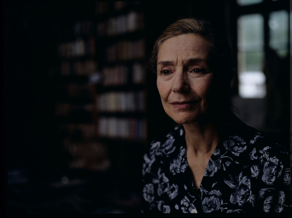 Julie’s mother (Emmanuelle Riva) in a nursing home.
