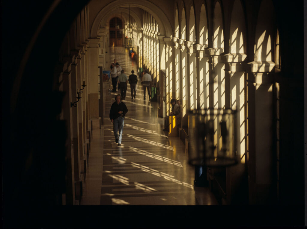 The hall of the hospital where Julie was admitted after a car accident.