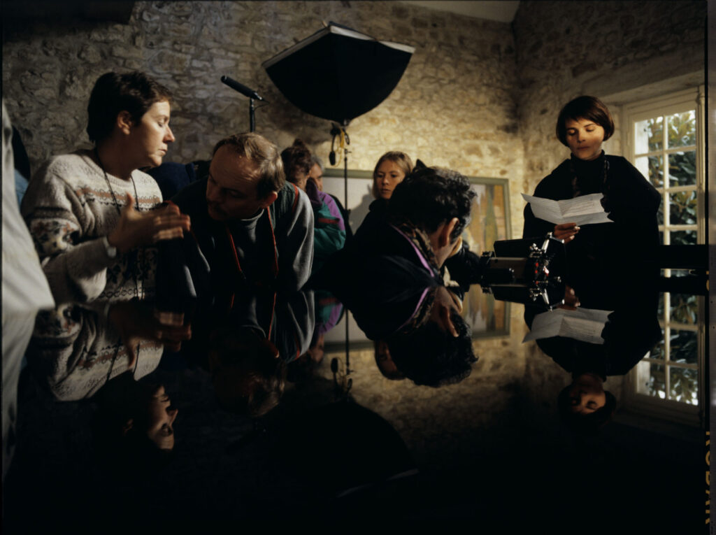 Filming the scene when Julie finds a sheet of paper with the notes of an oratorio written by her tragically deceased husband.