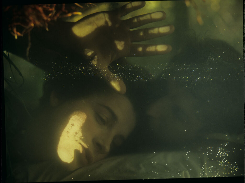 Julie (Juliette Binoche) and Olivier (Benoît Régent) in the film’s final intimate scene.